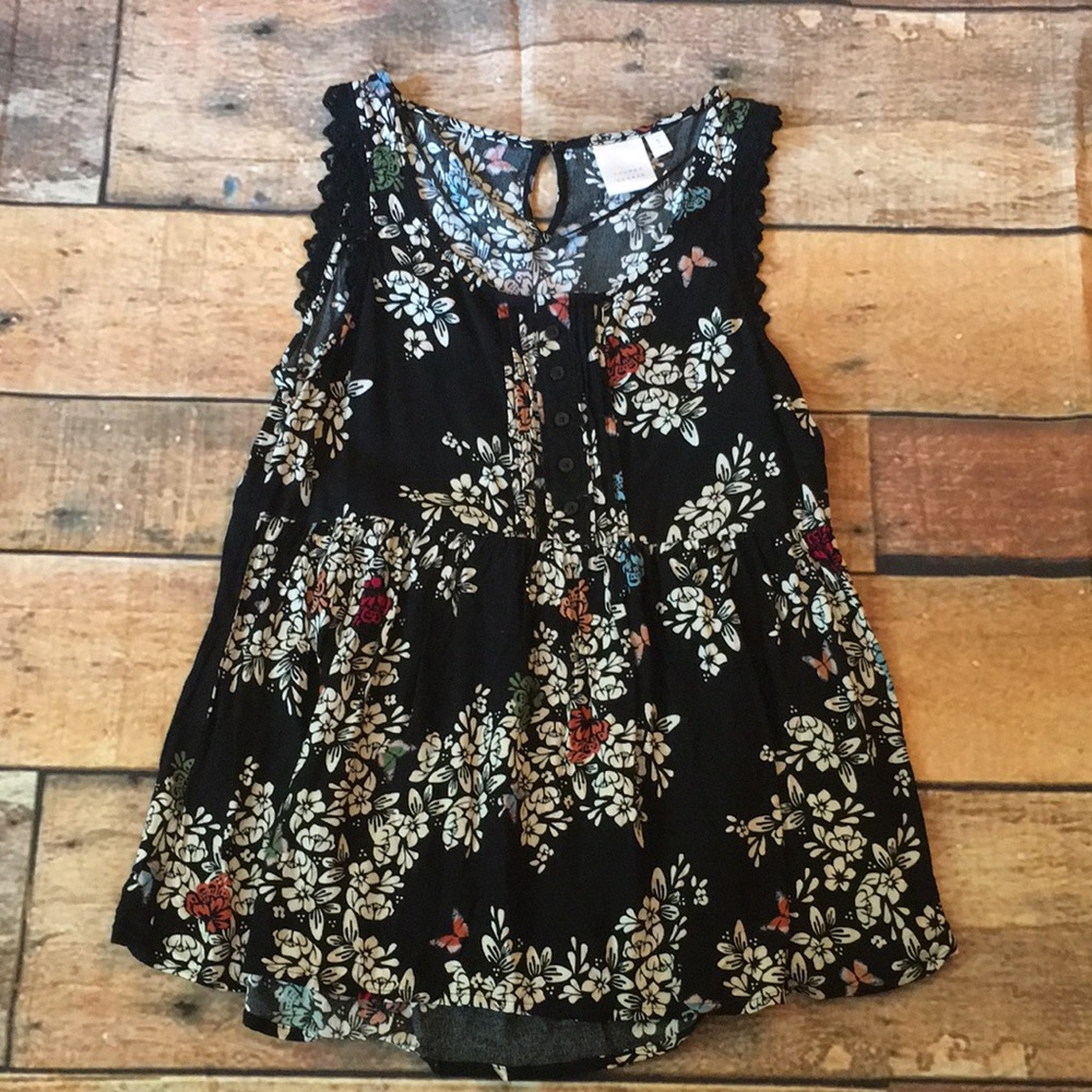 Lauren Conrad blouse